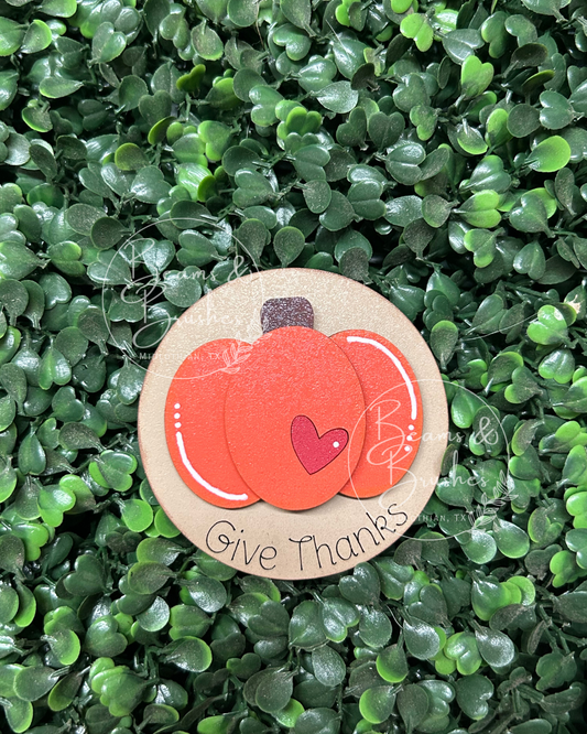Pumpkin_Give_Thanks_3_inch_round_insert